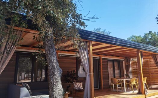 Biograd na Moru(HR)- EXKLUZÍVNE: Luxus pri mori: Nový mobilný dom NORD len 180m od pláže