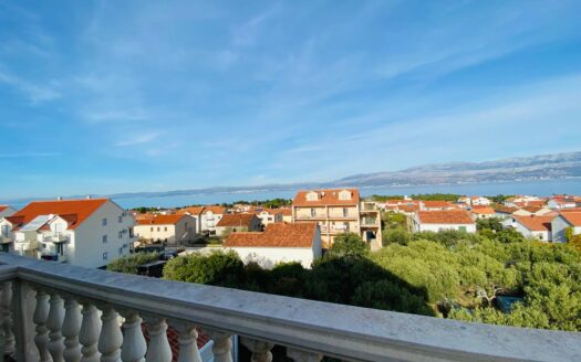 ☀Brač(HR)–Zariadený apartmán s výhľadom na more