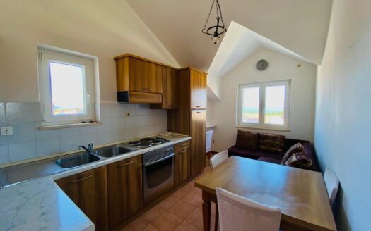 ☀Brač(HR)-Kompletne zariadený 3 izbový apartmán 56 m2, s výhľadom na more
